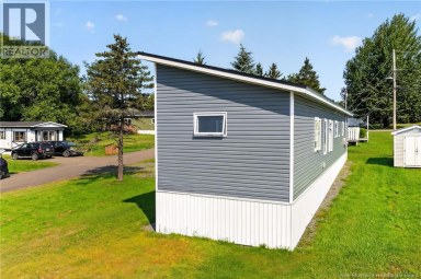 15 Carolyn Crescent Moncton New Brunswick photo 33