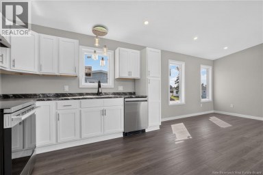 15 Carolyn Crescent Moncton New Brunswick photo 5
