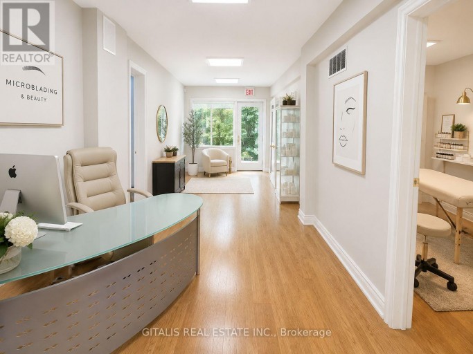 884 COLLEGE STREET, Toronto (Palmerston-Little Italy), Ontario, M6H1A3