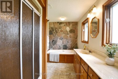 446070 JOHNSTON'S SIDE ROAD Grey Highlands Ontario photo 24