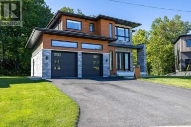 53 DENNIS DRIVE Parry Sound Ontario photo 2