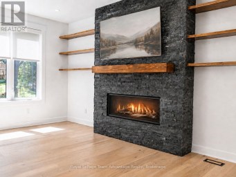 53 DENNIS DRIVE Parry Sound Ontario photo 24