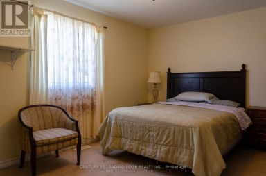 ROOM - 1218 MACINALLY COURT Oshawa (Pinecrest) Ontario photo 10