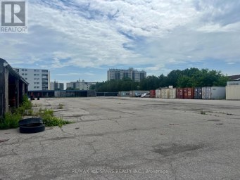 #D - 1279 SIMCOE STREET N Oshawa (Centennial) Ontario photo 3