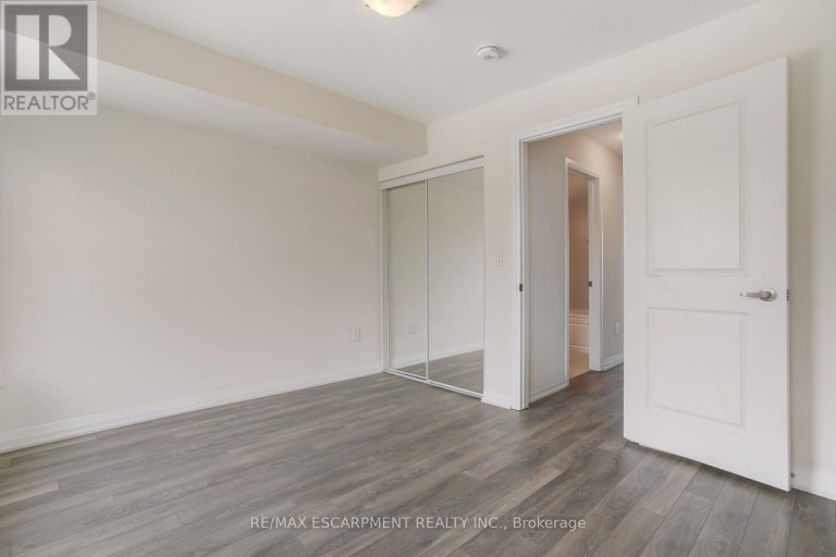 2 - 130 FREDERICK TISDALE DRIVE, Toronto (Downsview-Roding-CFB), Ontario, M3K0A5