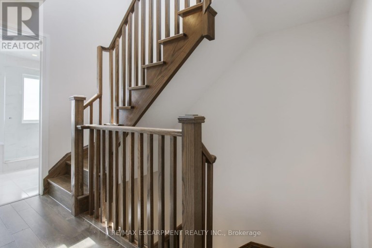 2 - 130 FREDERICK TISDALE DRIVE, Toronto (Downsview-Roding-CFB), Ontario, M3K0A5