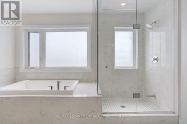 2 - 130 FREDERICK TISDALE DRIVE Toronto (Downsview-Roding-CFB) Ontario photo 17