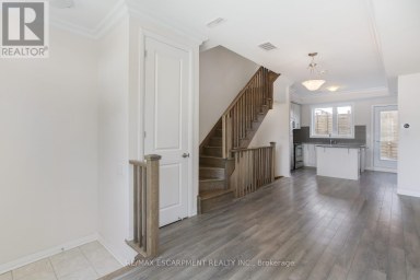 2 - 130 FREDERICK TISDALE DRIVE Toronto (Downsview-Roding-CFB) Ontario photo 3