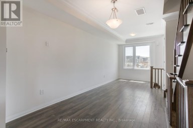 2 - 130 FREDERICK TISDALE DRIVE Toronto (Downsview-Roding-CFB) Ontario photo 4