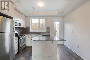 2 - 130 FREDERICK TISDALE DRIVE Toronto (Downsview-Roding-CFB) Ontario photo 5