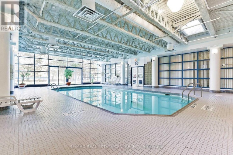 1601 - 25 TRAILWOOD DRIVE, Mississauga (Hurontario), Ontario, L4Z3K9