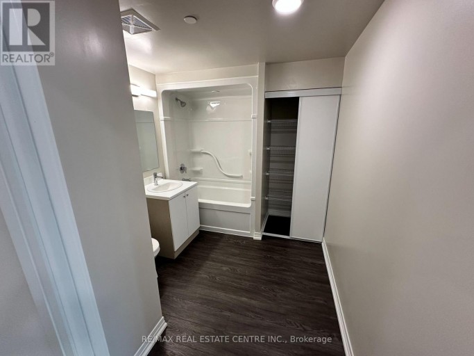243 - 50 HERRICK AVENUE, St. Catharines (Oakdale), Ontario, L2P2T9