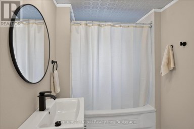 115 DOURO STREET Peterborough (Ashburnham Ward 4) Ontario photo 26