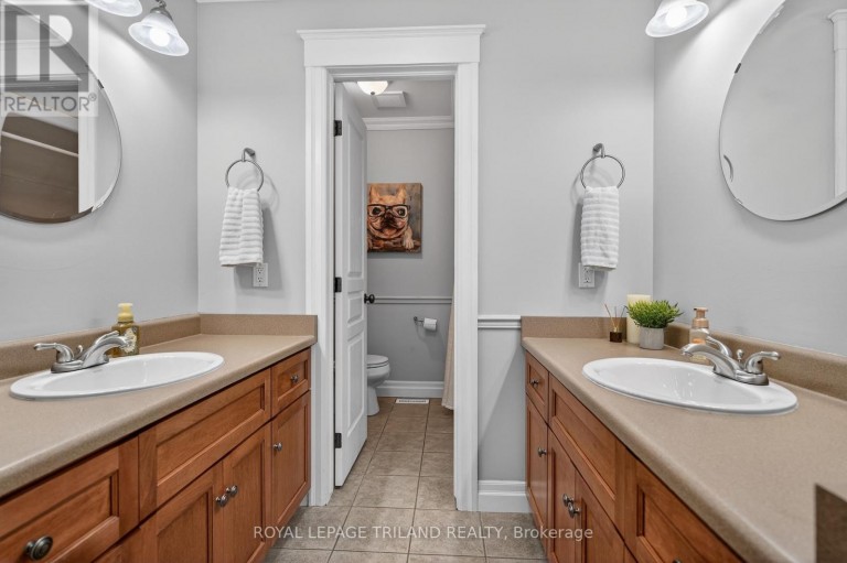 24 EARLSCOURT TERRACE, Middlesex Centre (Kilworth), Ontario, N0L1R0