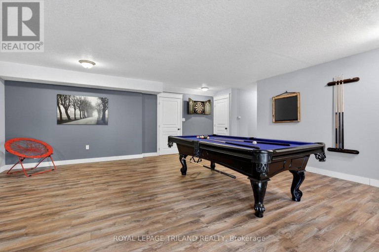 24 EARLSCOURT TERRACE, Middlesex Centre (Kilworth), Ontario, N0L1R0