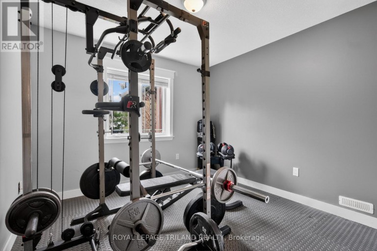 24 EARLSCOURT TERRACE, Middlesex Centre (Kilworth), Ontario, N0L1R0