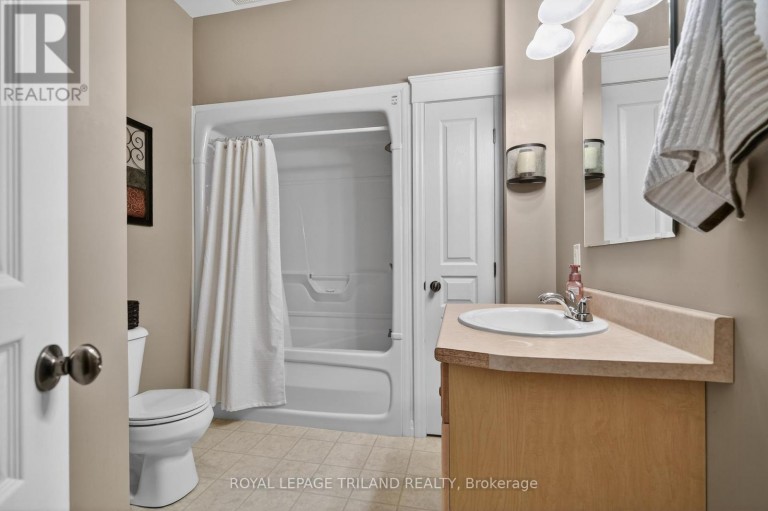 24 EARLSCOURT TERRACE, Middlesex Centre (Kilworth), Ontario, N0L1R0