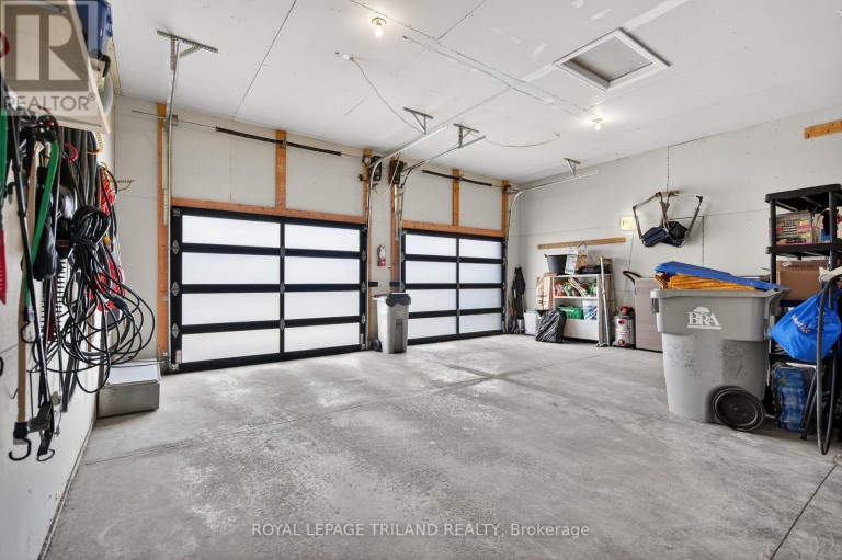 24 EARLSCOURT TERRACE, Middlesex Centre (Kilworth), Ontario, N0L1R0