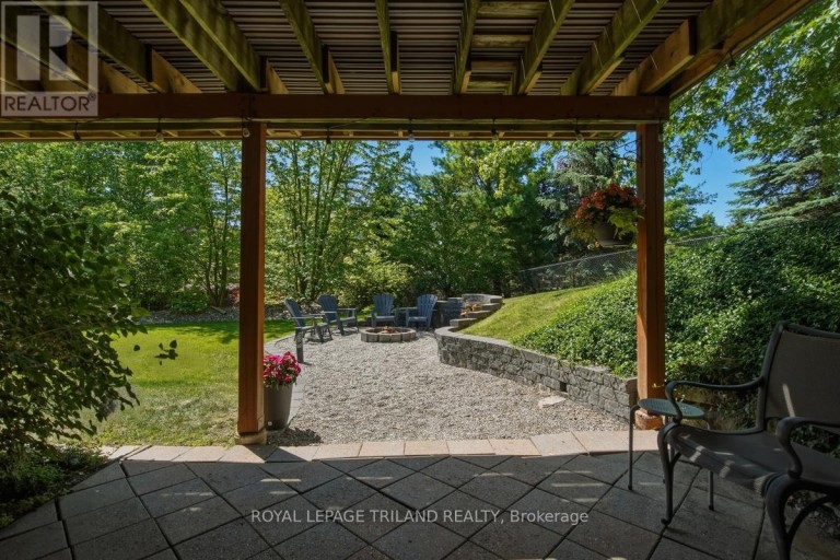 24 EARLSCOURT TERRACE, Middlesex Centre (Kilworth), Ontario, N0L1R0