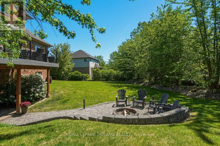 24 EARLSCOURT TERRACE, Middlesex Centre (Kilworth), Ontario, N0L1R0