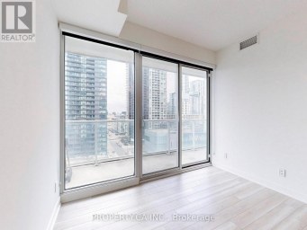 1209 - 17 BATHURST STREET Toronto (Waterfront Communities) Ontario photo 11