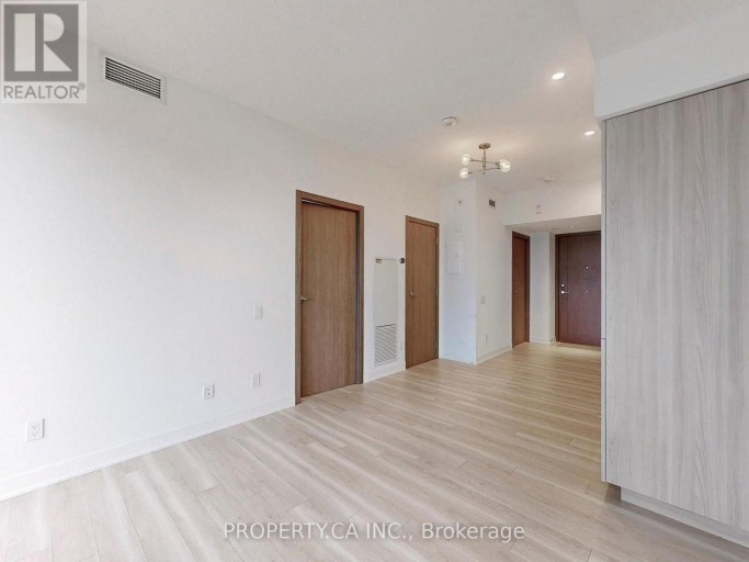 1209 - 17 BATHURST STREET, Toronto (Waterfront Communities), Ontario, M5V0N1