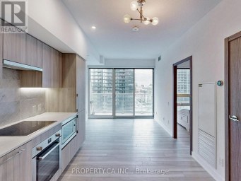 1209 - 17 BATHURST STREET Toronto (Waterfront Communities) Ontario photo 17