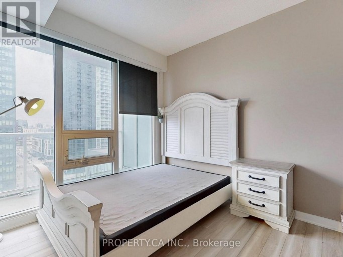1209 - 17 BATHURST STREET, Toronto (Waterfront Communities), Ontario, M5V0N1