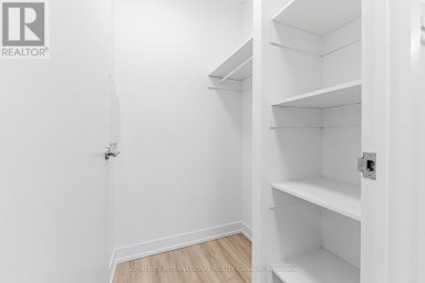117 - 191 SHERBOURNE STREET Toronto (Moss Park) Ontario photo 5
