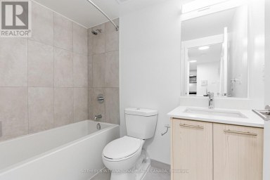 117 - 191 SHERBOURNE STREET Toronto (Moss Park) Ontario photo 9
