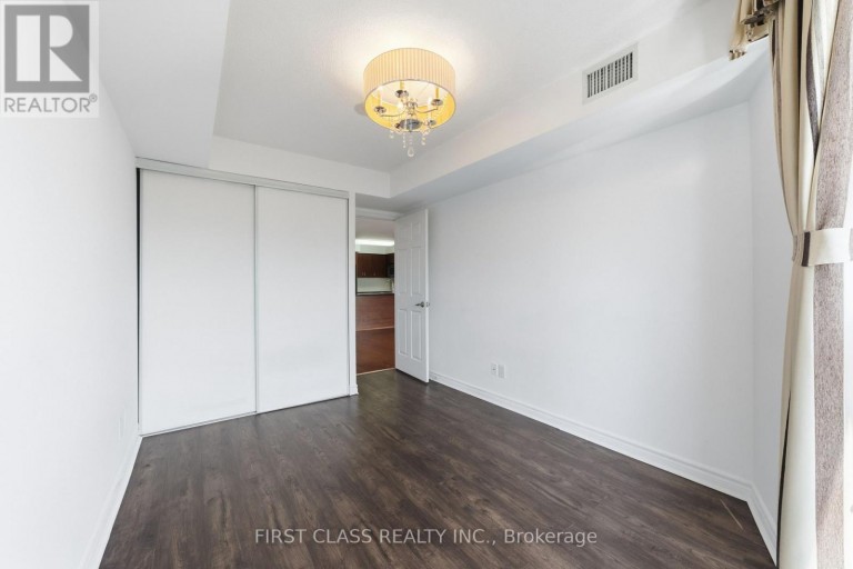 922 - 35 HOLLYWOOD AVENUE, Toronto (Willowdale East), Ontario, M2N0A9