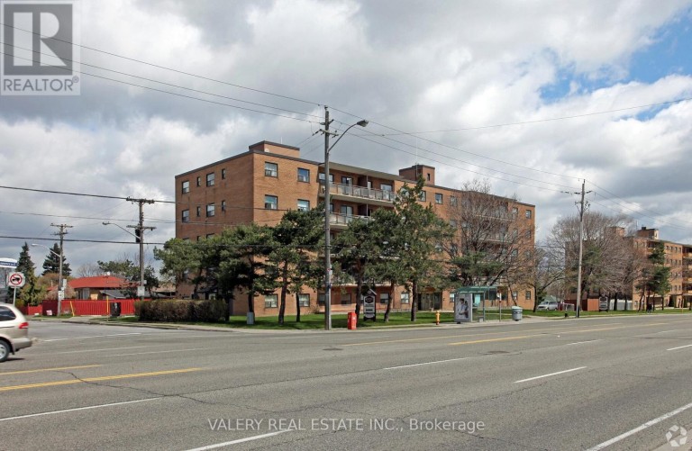 101 - 1780 LAWRENCE AVENUE E, Toronto (Wexford-Maryvale), Ontario, M1R2Y2