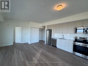 924 - 51 CLARINGTON BOULEVARD Clarington (Bowmanville) Ontario photo 7