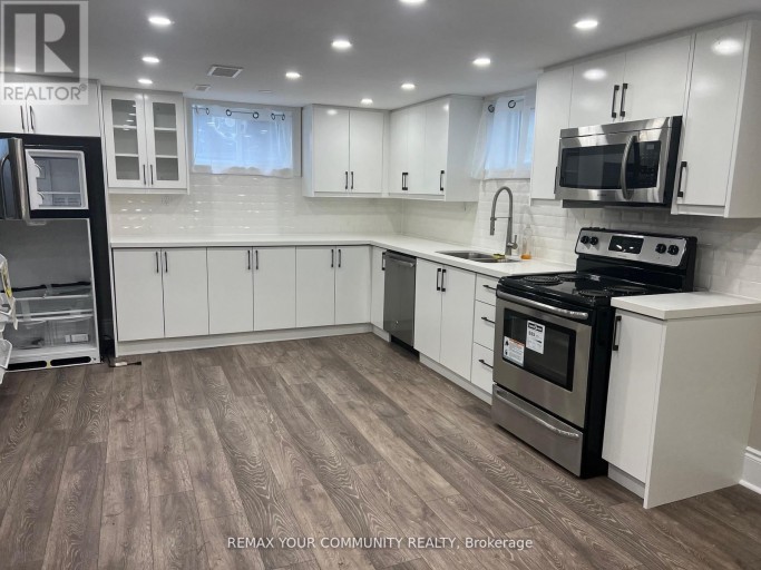 23 IRWIN AVENUE, Aurora (Aurora Village), Ontario, L4G3G1
