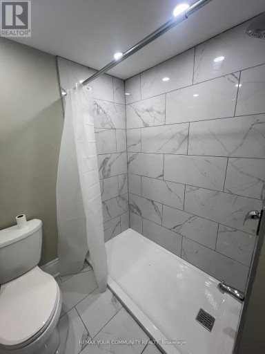 23 IRWIN AVENUE, Aurora (Aurora Village), Ontario, L4G3G1