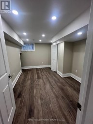 23 IRWIN AVENUE Aurora (Aurora Village) Ontario photo 8