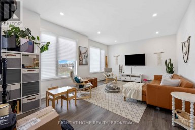 UPPER - 11707 TENTH LINE Whitchurch-Stouffville (Stouffville) Ontario photo 3