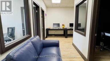 305 - 1670 NORTH SERVICE ROAD Oakville (QE Queen Elizabeth) Ontario photo 13
