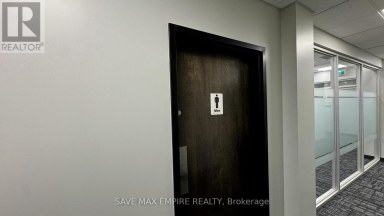 305 - 1670 NORTH SERVICE ROAD Oakville (QE Queen Elizabeth) Ontario photo 5