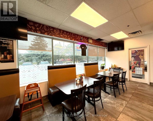 8 - 6740 DAVAND DRIVE, Mississauga (Northeast), Ontario, L5T2K9