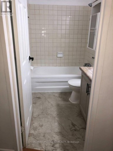 111 - 29 WEST AVENUE W, Kitchener, Ontario, N2M5E4
