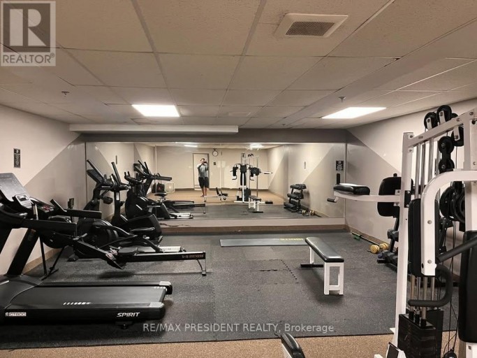 111 - 29 WEST AVENUE W, Kitchener, Ontario, N2M5E4