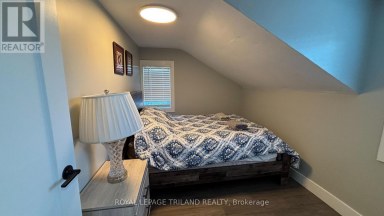 1 - 325 GEORGE STREET Central Elgin (Port Stanley) Ontario photo 6
