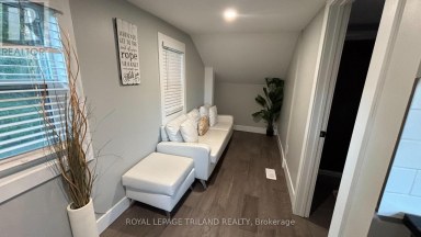 1 - 325 GEORGE STREET Central Elgin (Port Stanley) Ontario photo 8