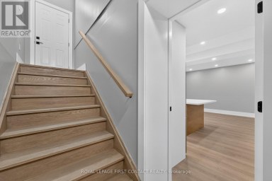 LOWER - 933 7TH LINE Innisfil (Alcona) Ontario photo 11