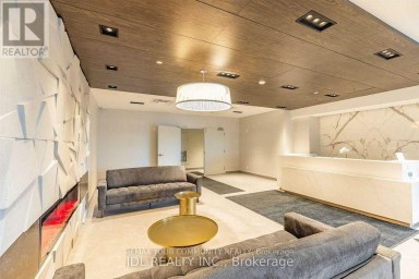 811 - 58 LAKESIDE TERRACE Barrie (Little Lake) Ontario photo 1