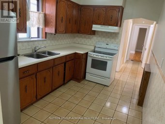 MAIN - 131 TIMES ROAD Toronto (Briar Hill-Belgravia) Ontario photo 10