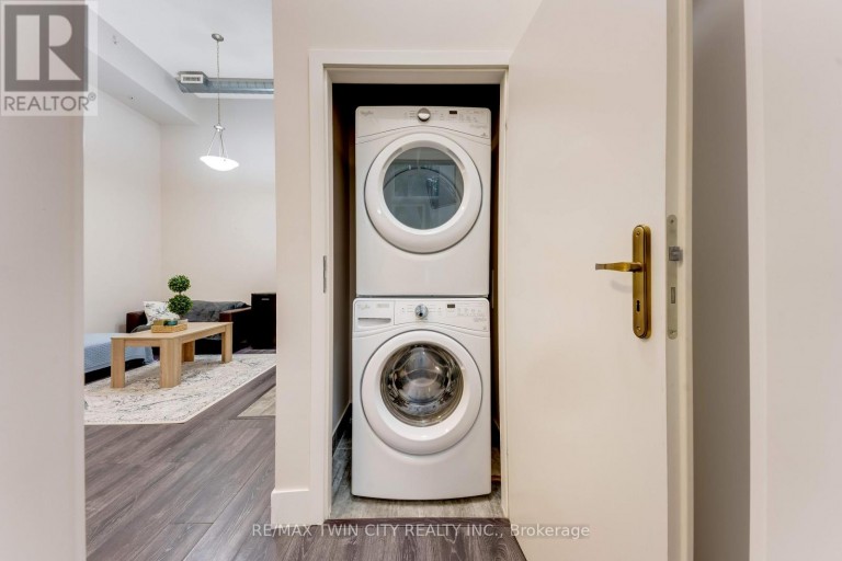 103 - 253 ALBERT STREET, Waterloo, Ontario, N2L3T7