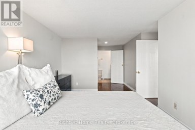 1215 - 11753 SHEPPARD AVENUE E Toronto (Rouge) Ontario photo 27