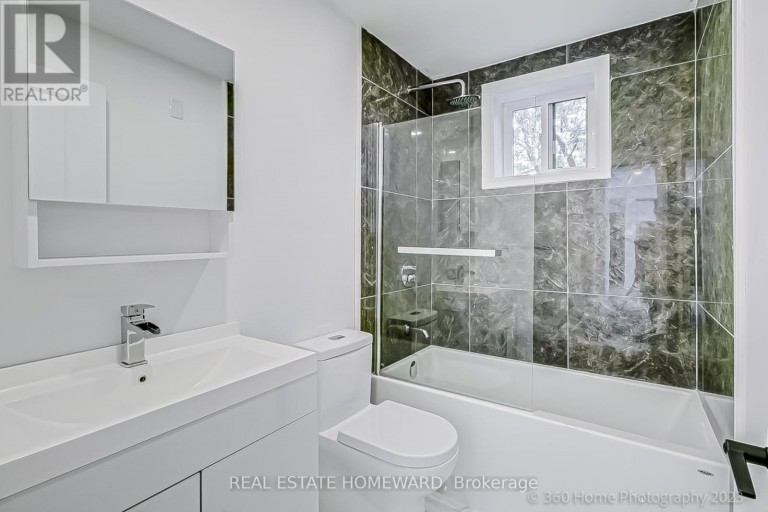 10 - 419 WOODBINE AVENUE, Toronto (The Beaches), Ontario, M4L3P7